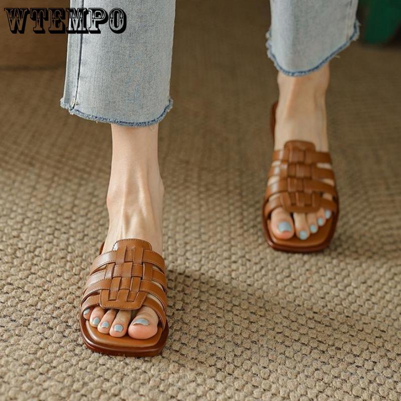 Schlichtes Temperament Leder Römischer Wind Ein Wort Sandalen Damen Sommer Vielseitig Draußen Tragen Flache Sohle Vorbereitung Weiche Ledersandalen