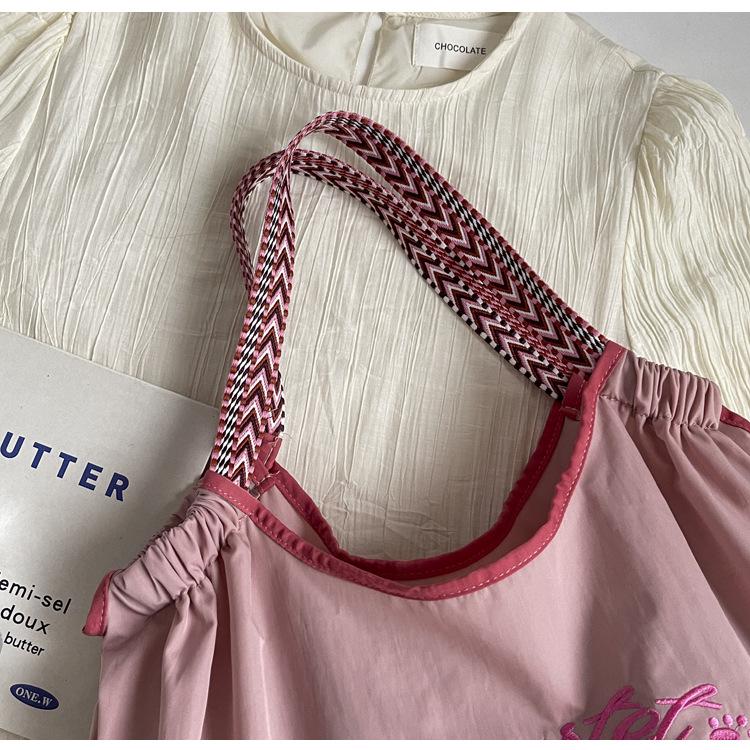 Stylish Large Capacity Embroidered Tote Bag for Women - Versatile, High-End Feel, Perfect for Casual Outings and Single Shoulder Wear.