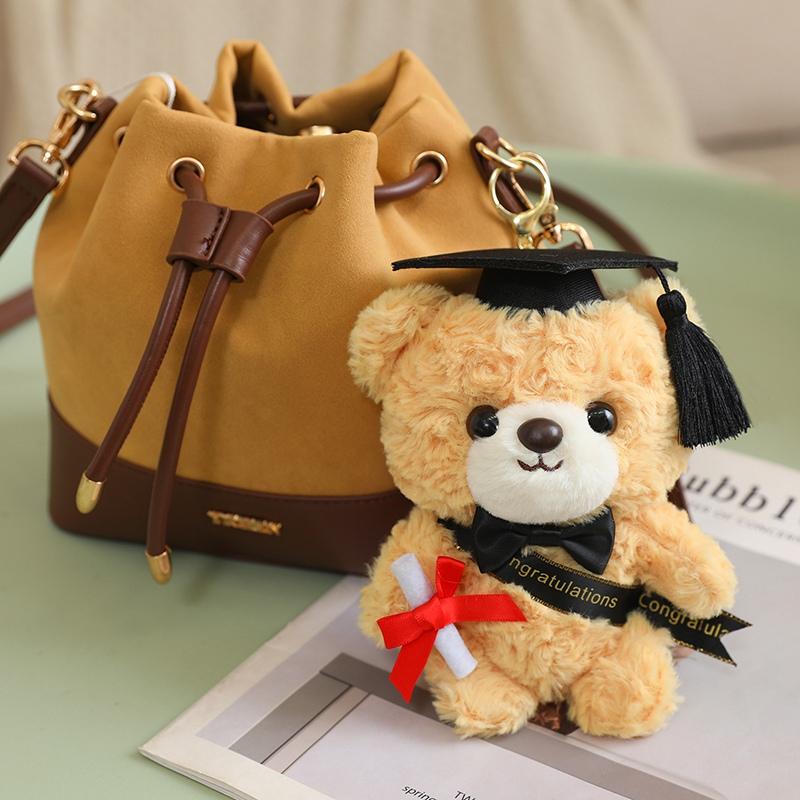 15cm Graduation Bear Plush Toy Cute Teddy Bear Pendant Soft Doll Boys Girls Students Graduation Gift Mini Car Bag Decoration