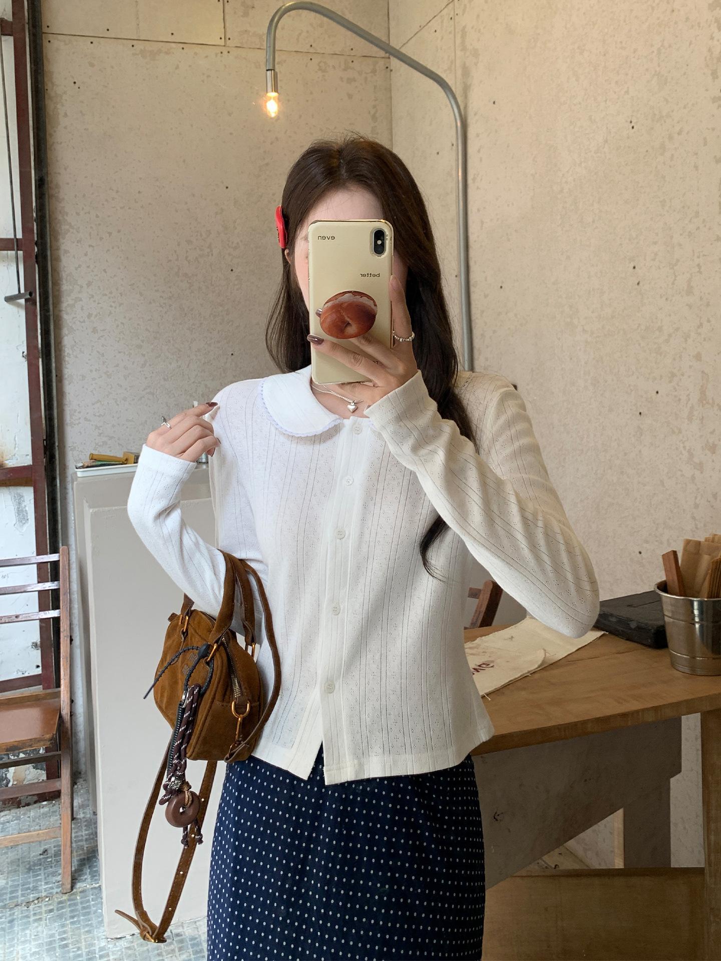 White doll collar long-sleeved T-shirt women s inner bottoming shirt autumn lapel cardigan design slim-fit top S