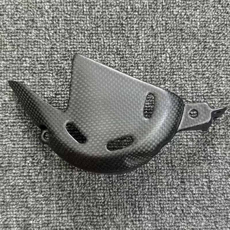 Ducati Panigale Streetfighter V4/V4S/V4R Carbon Fiber Gear & Sprocket Cover Guard