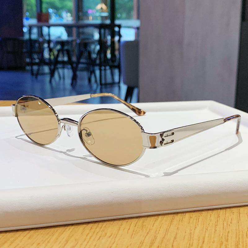 Premium retro oval frame glasses women's myopia frame metal fashion small frame yk concave sunglasses