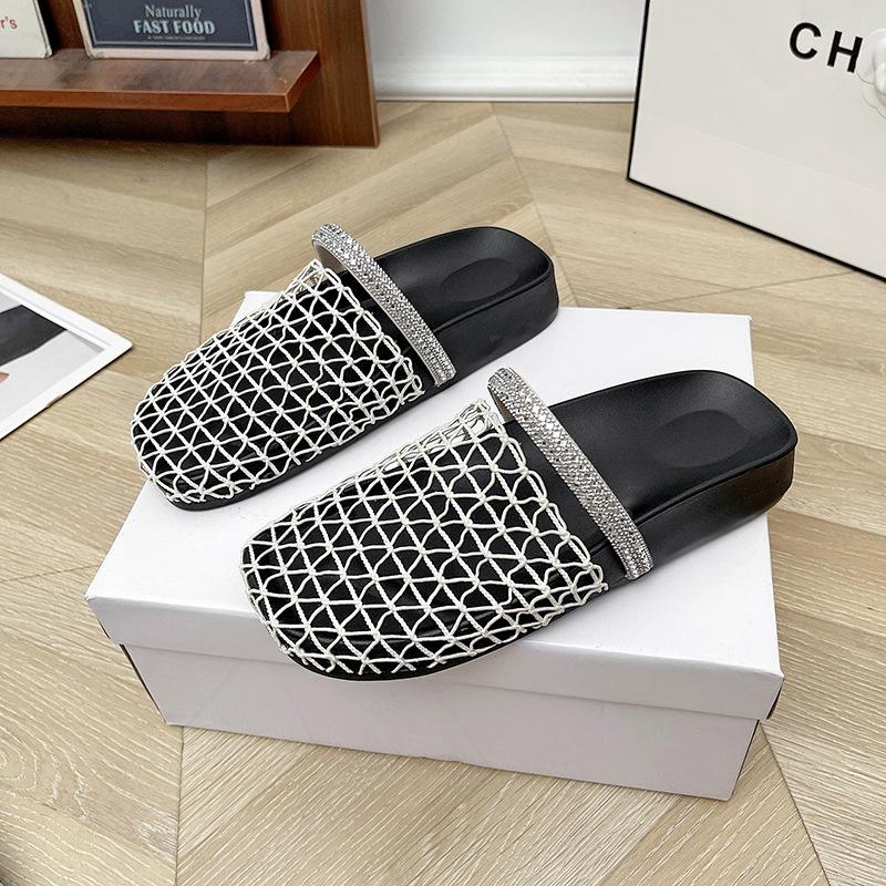 

Летние новые рыбацкие шлепанцы на плоской подошве с круглым носком и закрытым носком, европейские и американские нишевые, плетеные из рыболовной сети, полые, римские прохладные шлепанцы 40 серебряный