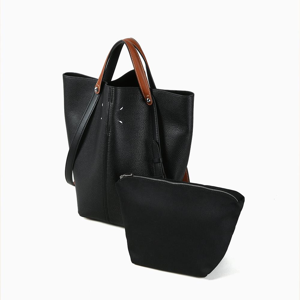 Top-grain Leather Bucket Bag, Large-capacity Commuting Single-shoulder Bag, Simple Design Tote Bag