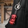 Sleutelhanger met Automodel Hanger Ontwerp Duurzame Legering Auto Vorm Sleutelhanger Makkelijk Mee te Nemen Tas Charms voor Auto Fans