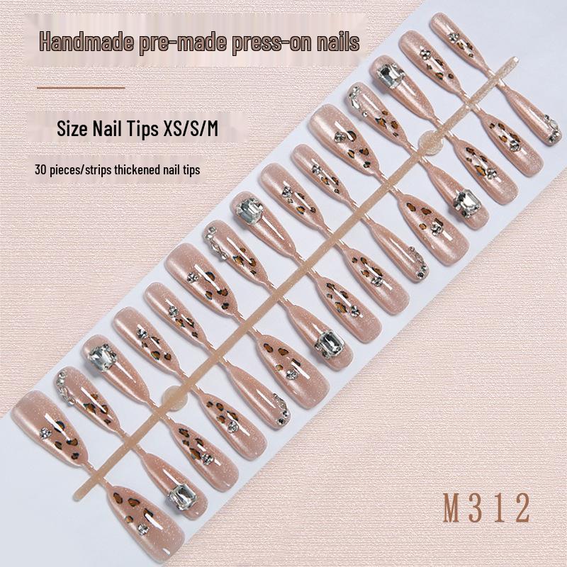 

Leopard Cat Eye Nail Stickers - Long False Nails for Autumn/Winter - High-End Whitening & Wearable Manicure.