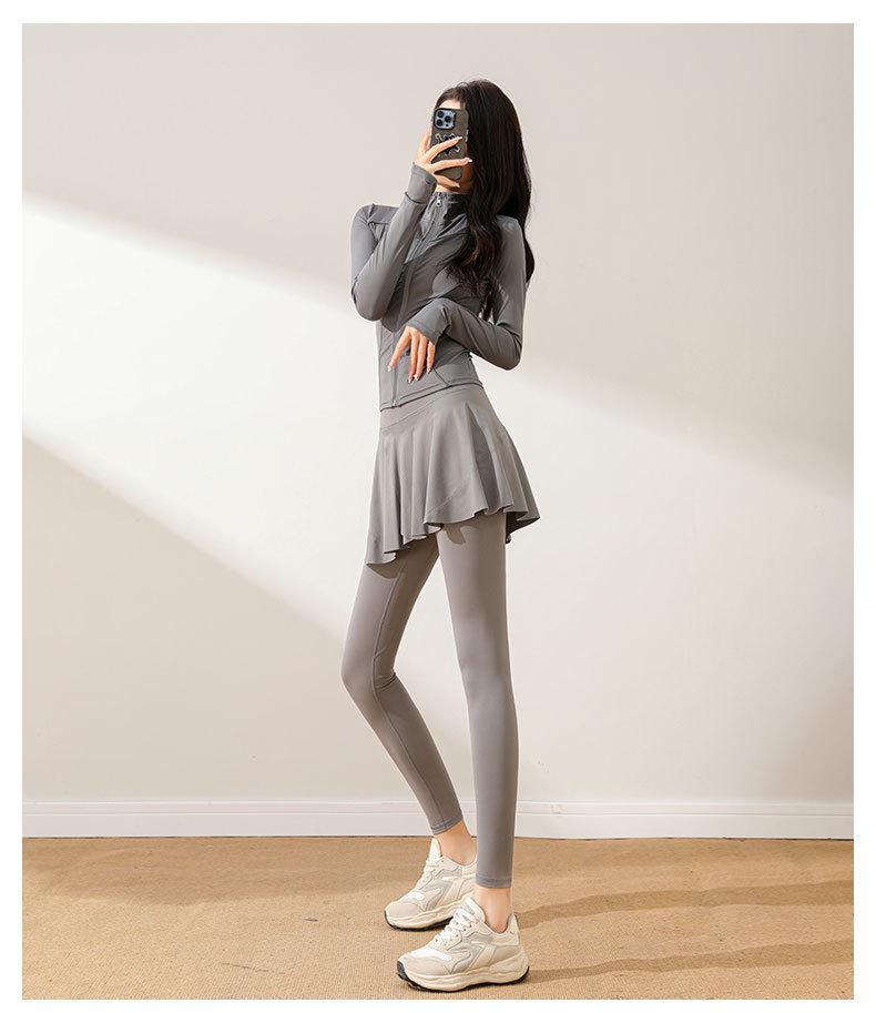 Damen 2024 High-End Lauf- & Yoga-Outfit: Modisches Rock- und Hosen-Set für Outdoor-Fitness