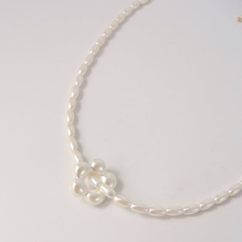 objet213 Peach Spring Necklace