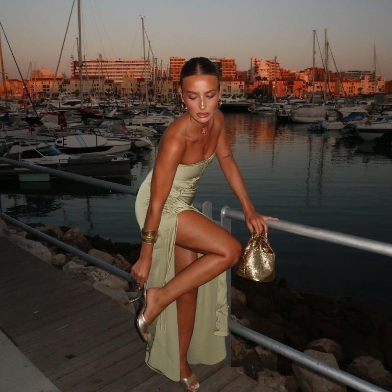 Street Style Solid Color Pleated Casual Open Fork Sexy Breast Royal Sister Style All-in-one Long Dress