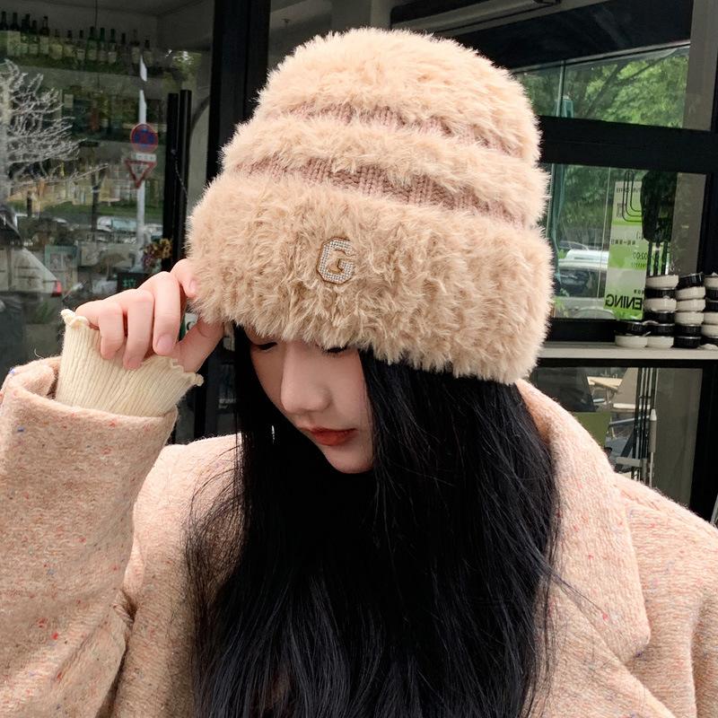 

Капелюх Жіночий Літера G Стрази Етикетка Вовняний Капелюх Зимовий Потовщений Теплий Захист Вух Плюшевий В язаний Капелюх