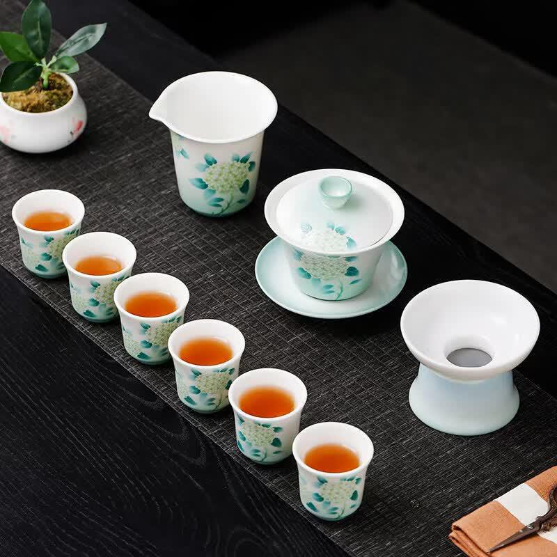 Dehua White Porcelain Kung Fu Tea Set with Auto Water Refill