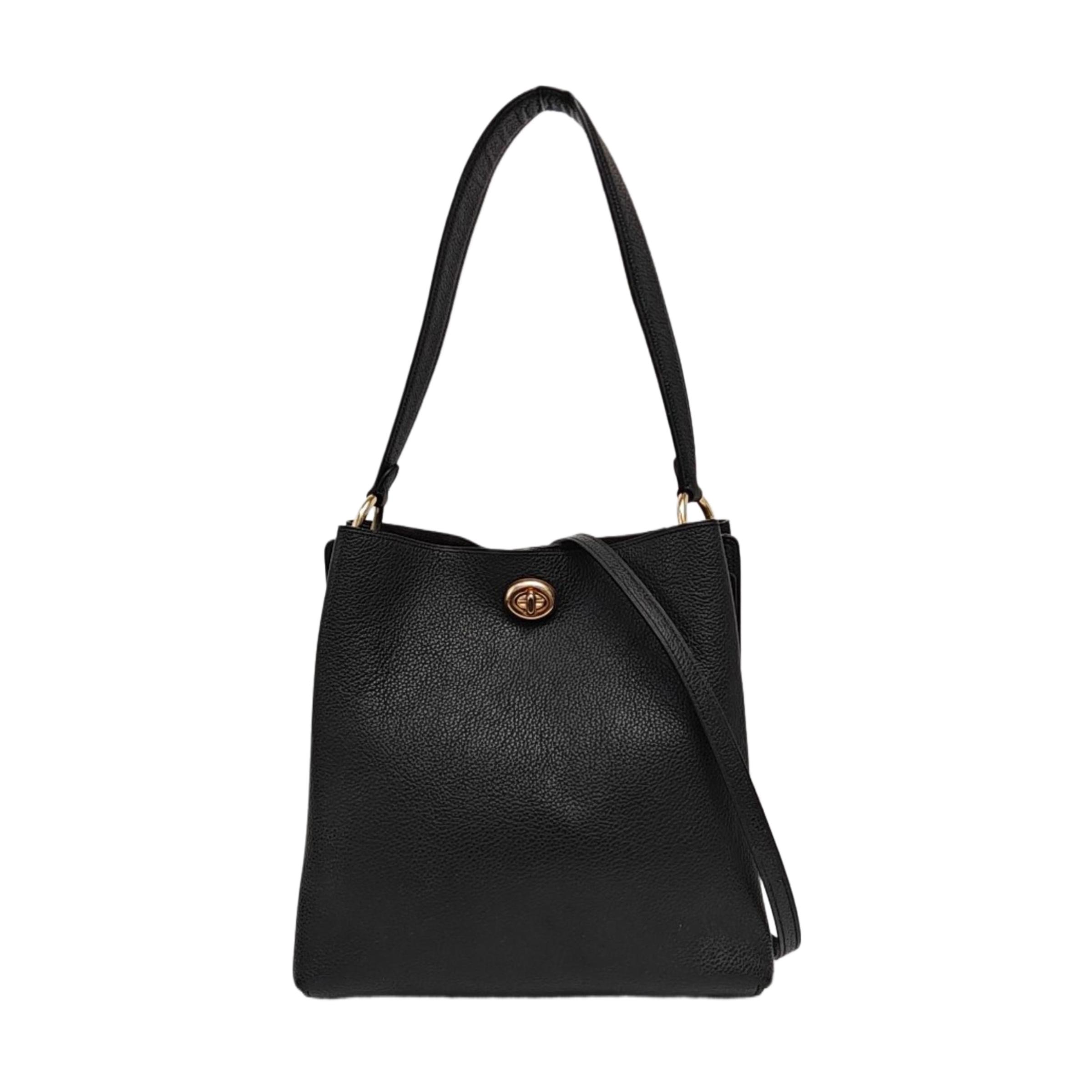 [Pre-Owned] Charlie 26 Solid Color Magnetic Closure Leather Bucket Bag - Very Good #1IV00HU ONE SIZE
