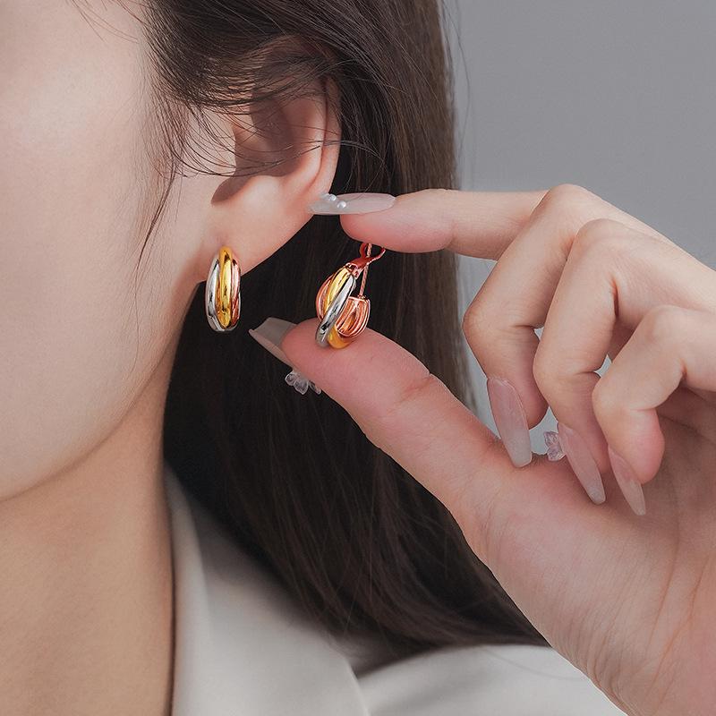 

Модні Сережки-Кільця з Трьома Кільцями та Трьома Пігментами, Легкорозкішні Високоякісні Сережки One Size золотий