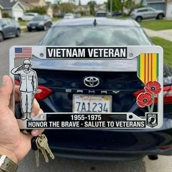 Veteran Memorial License Plate Iron Art Frame Ornament