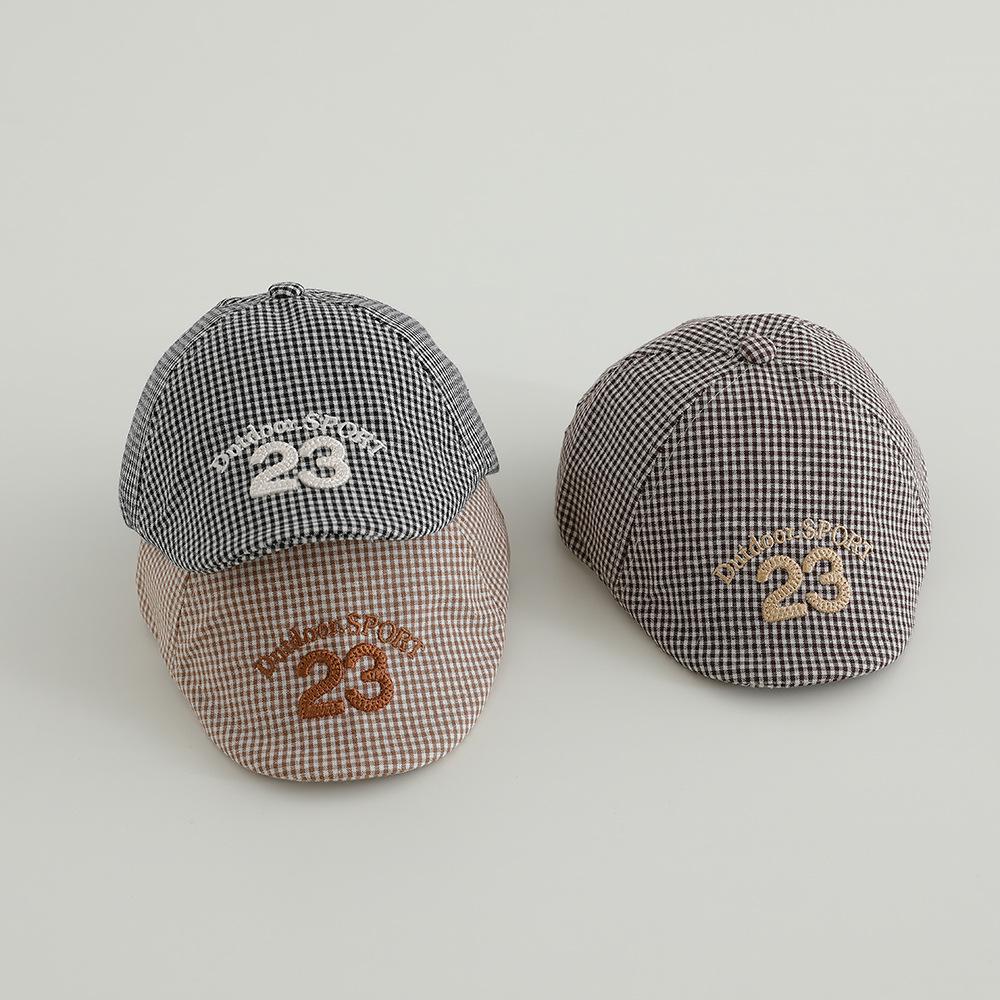 Retro Plaid Baby Beret – Spring/Summer Sun Hat with Embroidered "23" for Infants & Toddlers