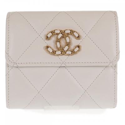 Chanel AP2809 Kolmekordne rahakott valge lambanahk Naistele