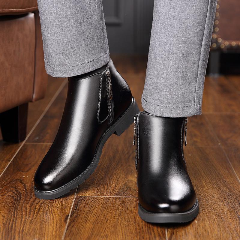 Fashion Winter Leather Velvet Warm Cotton Shoes for Men Fashion Soft Sole Men's Leather Boots New Designer Non-slip Ankle Boots Male