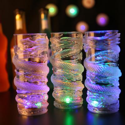285 ml Dragon Change Water LED-Blinklicht-Weinbecher mit aktiviertem Licht für Bier