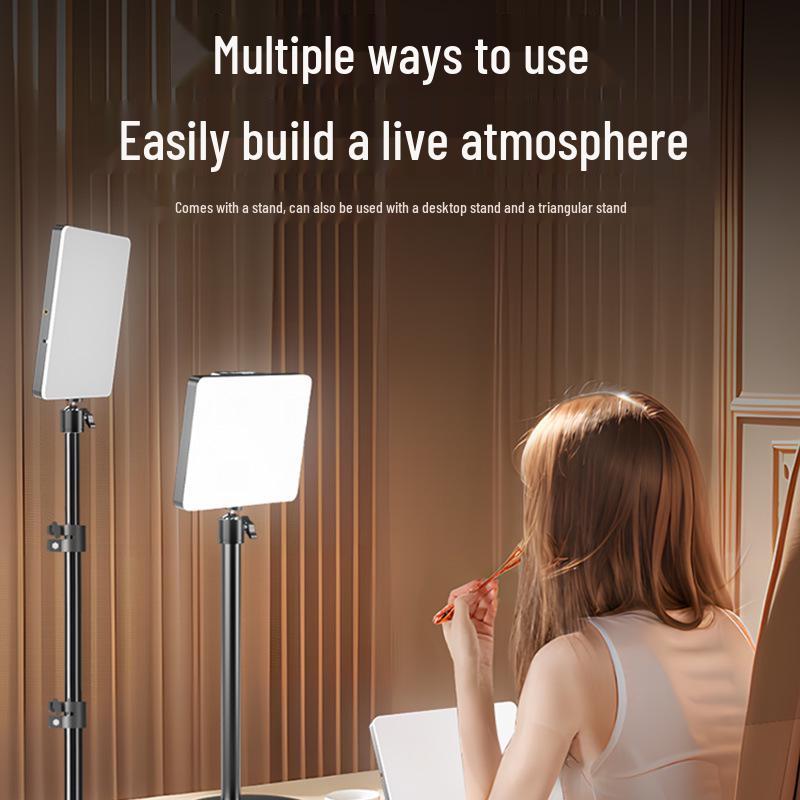 LED Fill Light for Female Live Broadcasters: Enhances Facial Brightness, Reduces Nasolabial Shadows, and Highlights Jawline.