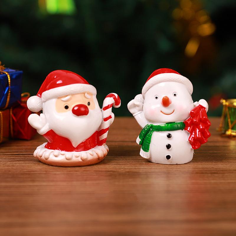 Christmas Mini Resin Figurines Christmas Decorations Ornament Desktop Cute Santa Clause Snowman Elk Ornament Navidad Xmas Decor