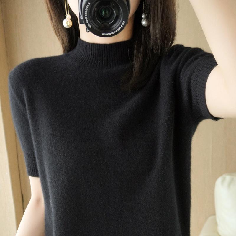 

Женский трикотажный топ свободного кроя с высоким воротником и короткими рукавами для весны/осени 2025 M (100-110 jin)