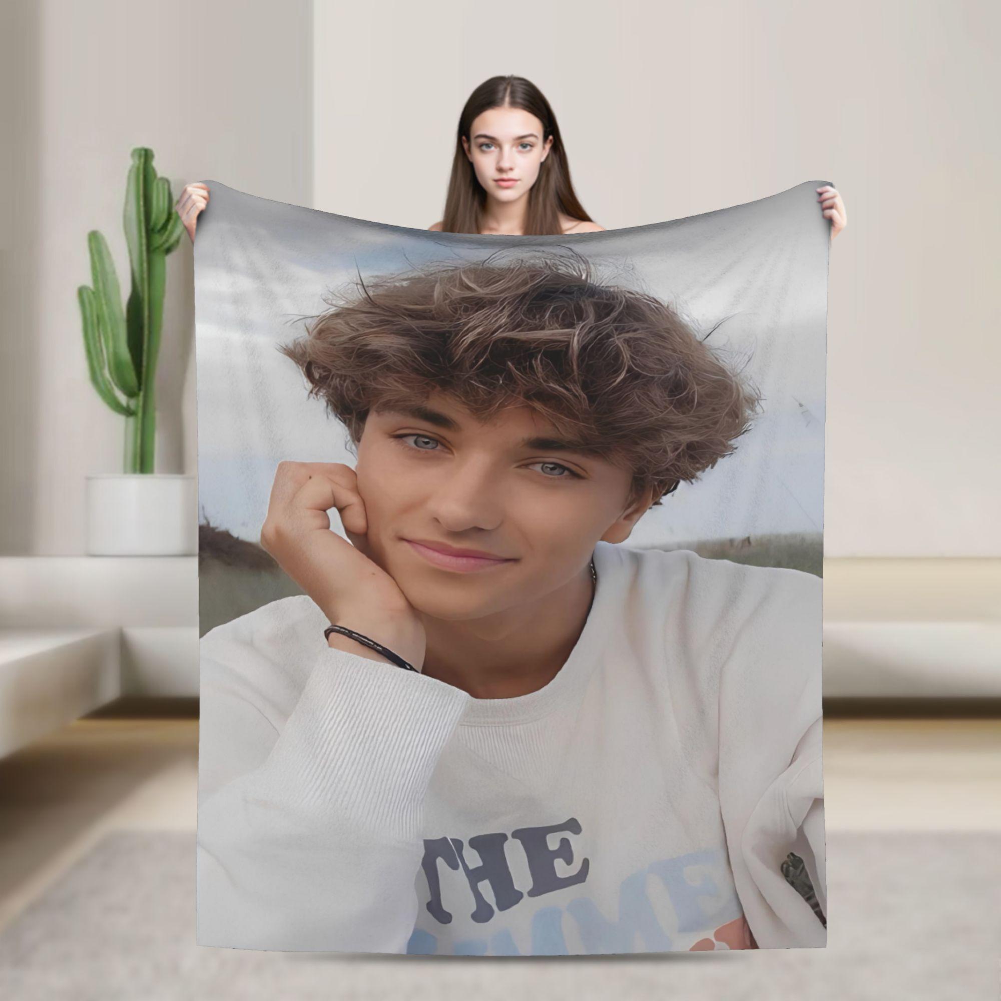 

Jeremiah Fisher Blanket Quality Super Warm Team Jeremiah Bedding Throws Winter Girls Boys Couch Chair Fashion Bedspread 75x90cm