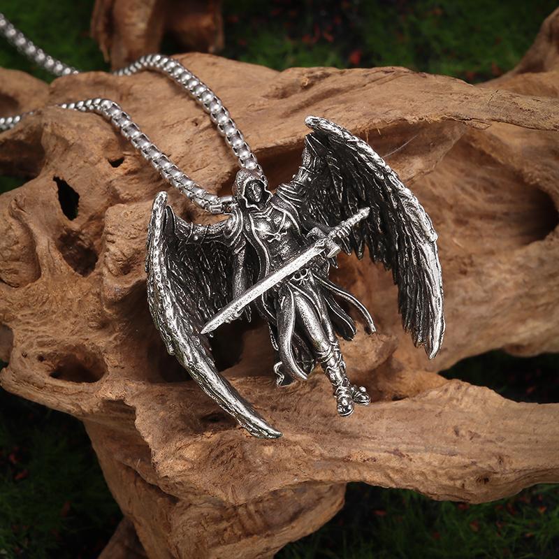 Retro Mythical Sword Archangel Michael Wings Pendant Necklace Men's Fashion Cool Amulet Jewelry Accessories