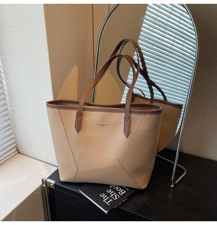 Large Capacity Bag Women's Summer 2025 New Simple and Versatile Shoulder Bag Popular Tote Bag