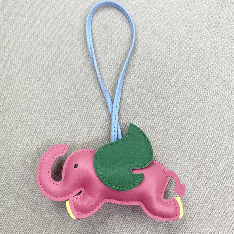 Trendy Designer Pu Leather Wings Flying Elephant Hanger Keychain Pendant Decoration For Ladies Bag Charm Accessories Ornament Gifts