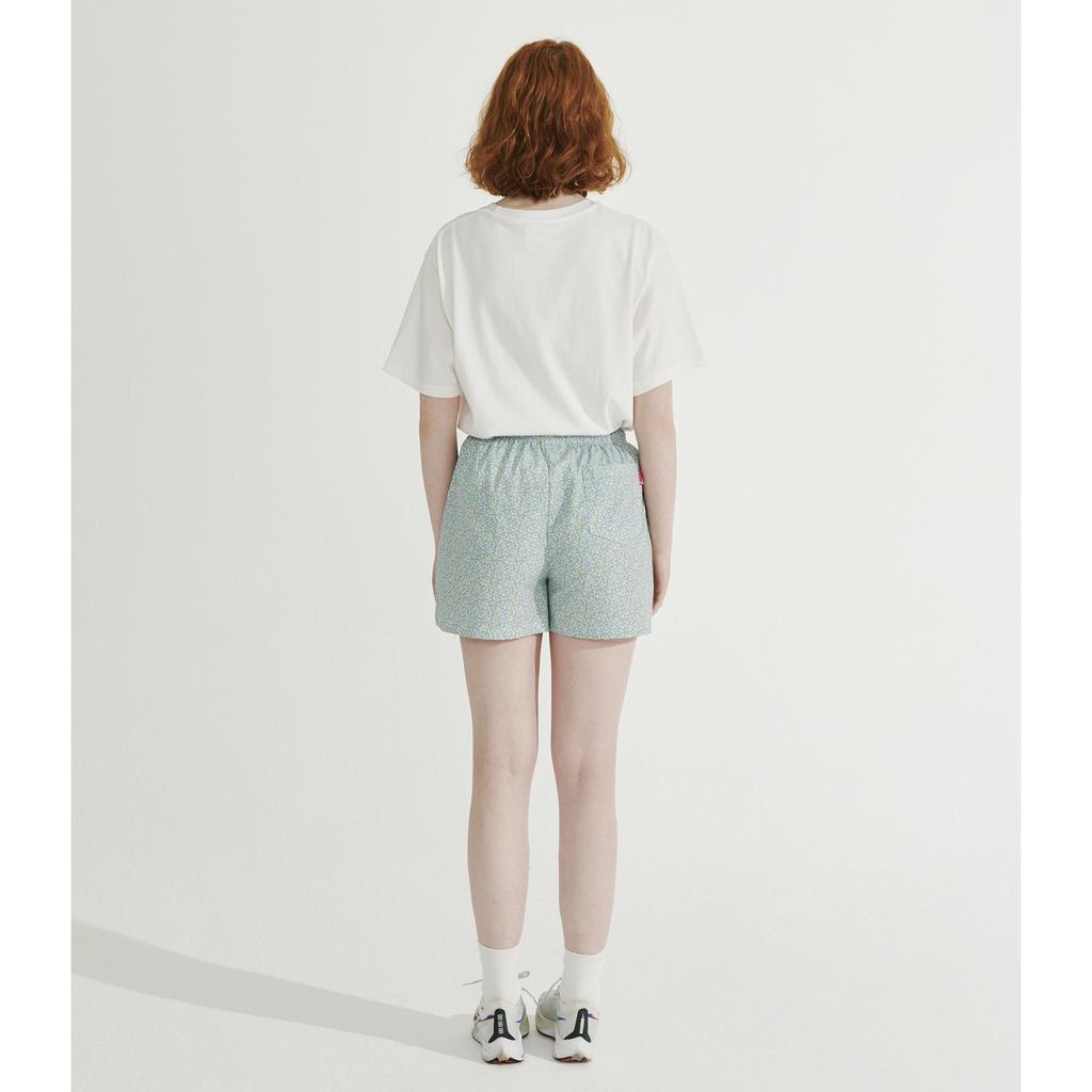 BETWEEN A AND B Flower Print Elastic Waist Shorts [Teal]