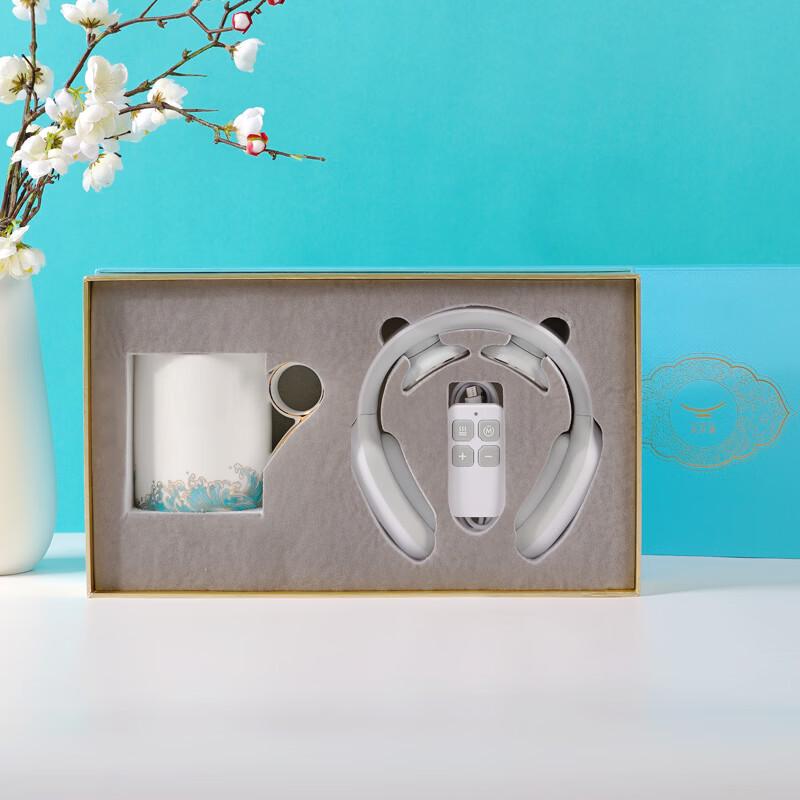 Auratic Sea Vast Sky High Mug & PGG Cervical Massager Set