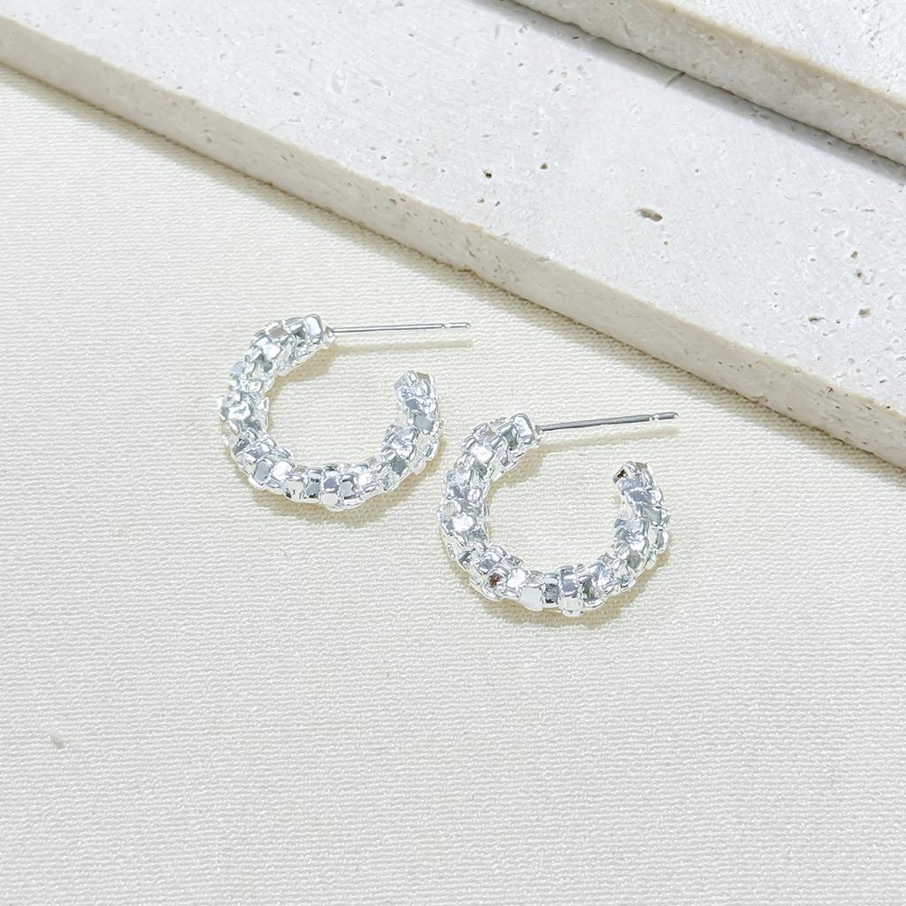 Light Luxury Niche Pearl Flower Earrings Fringed High-End Fashion Atmospheric Stud Earrings