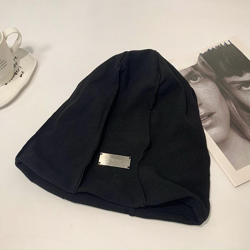 Duoduo Hats for Women In Autumn and Winter Big Head Circumference Showing Face Small Baotou Cold Hat Black Confinement Hat Trend