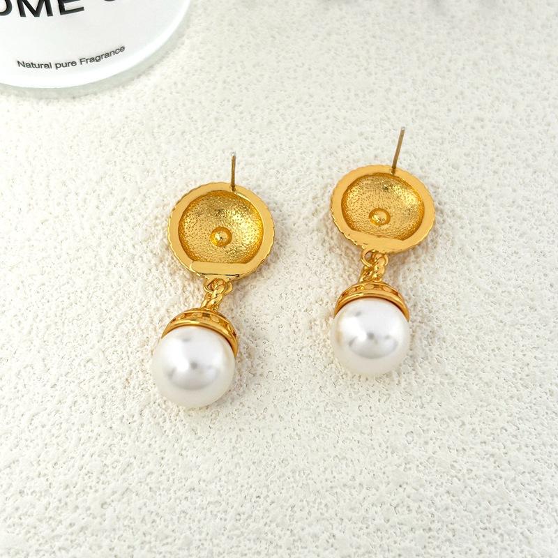 Manufacturer'S Supply Vintage French Relief Round Pearl Fringed Earrings Medieval Court Style Earrings Female Spot