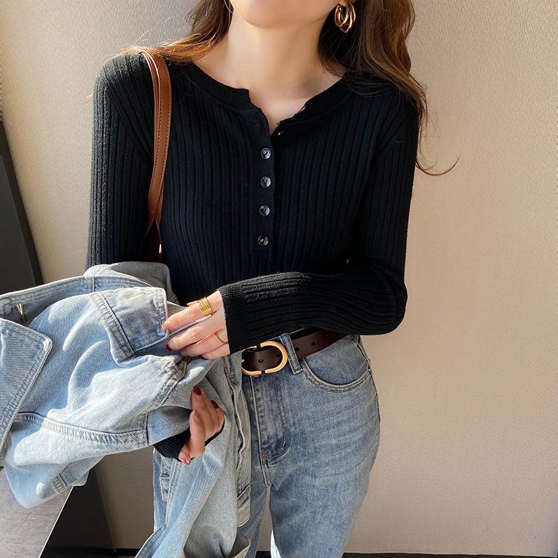 Fashion Crew Neck Knitted Women Pullover Sweater Autumn and Winter Long Sleeve Slim Fit Inner Bottoming Shirt Office Elegant Buttons Tops Clothing