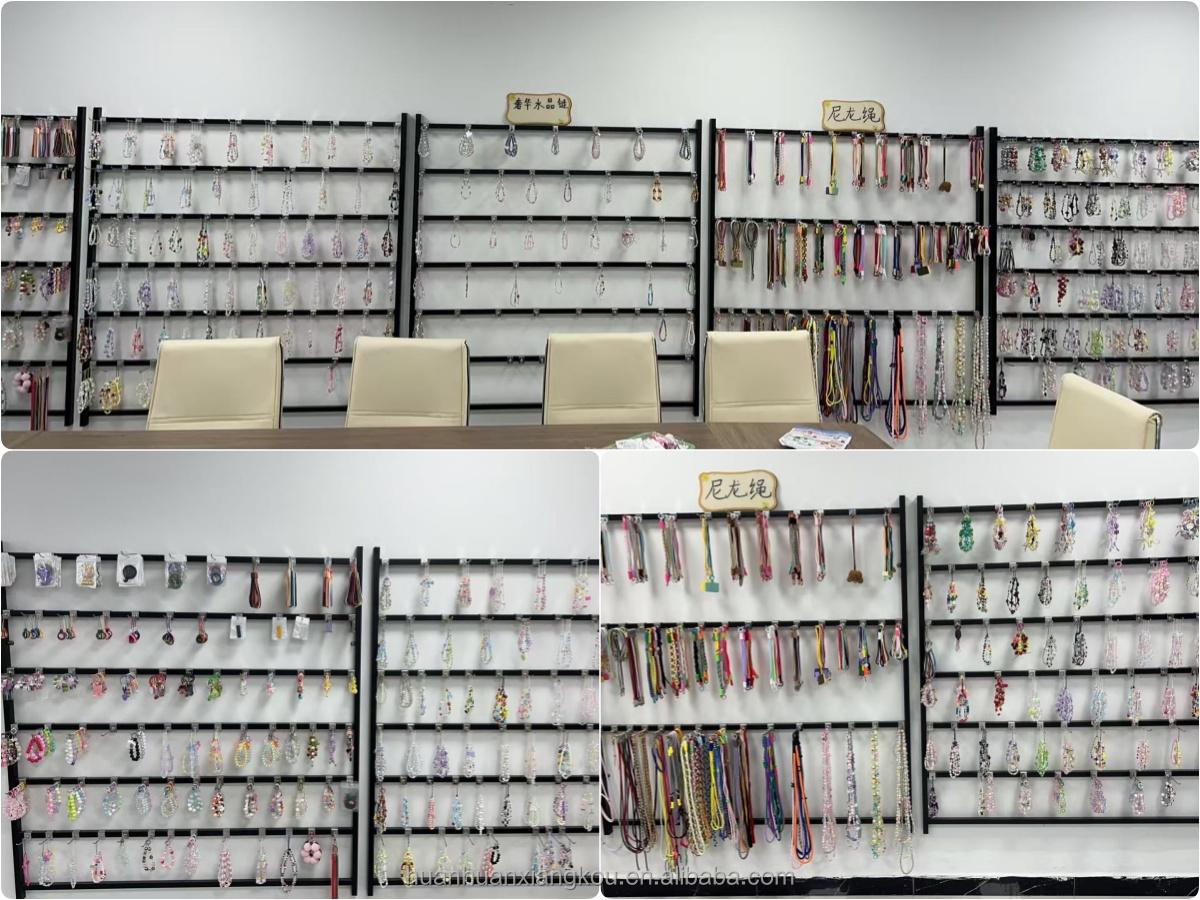 Phone Chain Factory Wholesale Low Price Phone Lanyard Plastic Acrylic Beaded Cute Keychain Pendant Beaded Mobile Phone Charms Acrylic
