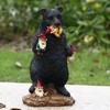Schwarzbär frisst kleinen Elfen Gartendekoration Statue