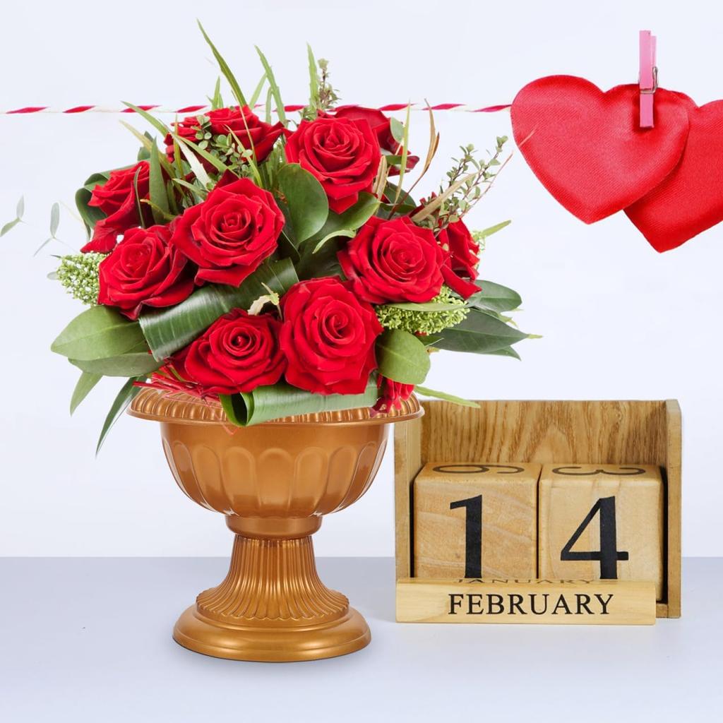 Amosfun 2Pcs Small Urn Planter Golden PVC Urn Planter Pot Stand for Wedding Anniversary Party Home Indoor Outdoor Decoration 6.49 X 6.49 X 5.90 Inch