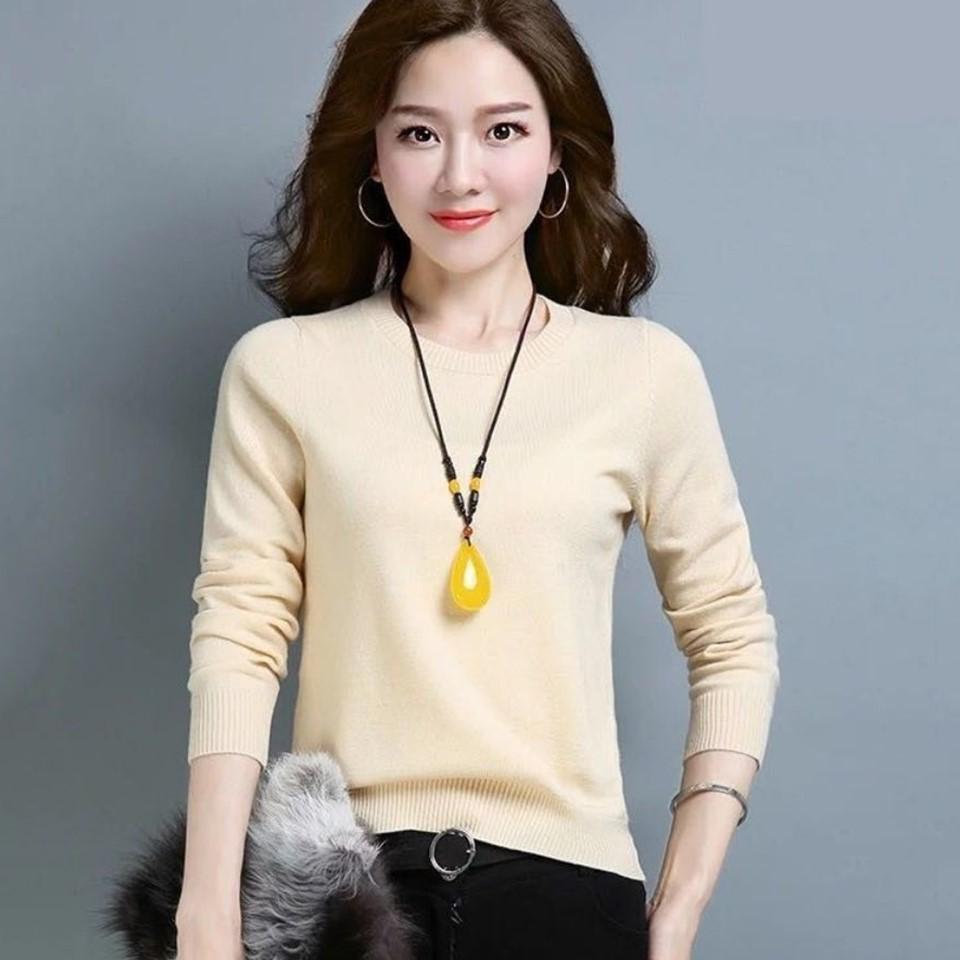 Women's Lightweight Round Neck Sweater - Pure Color Knit Pullover