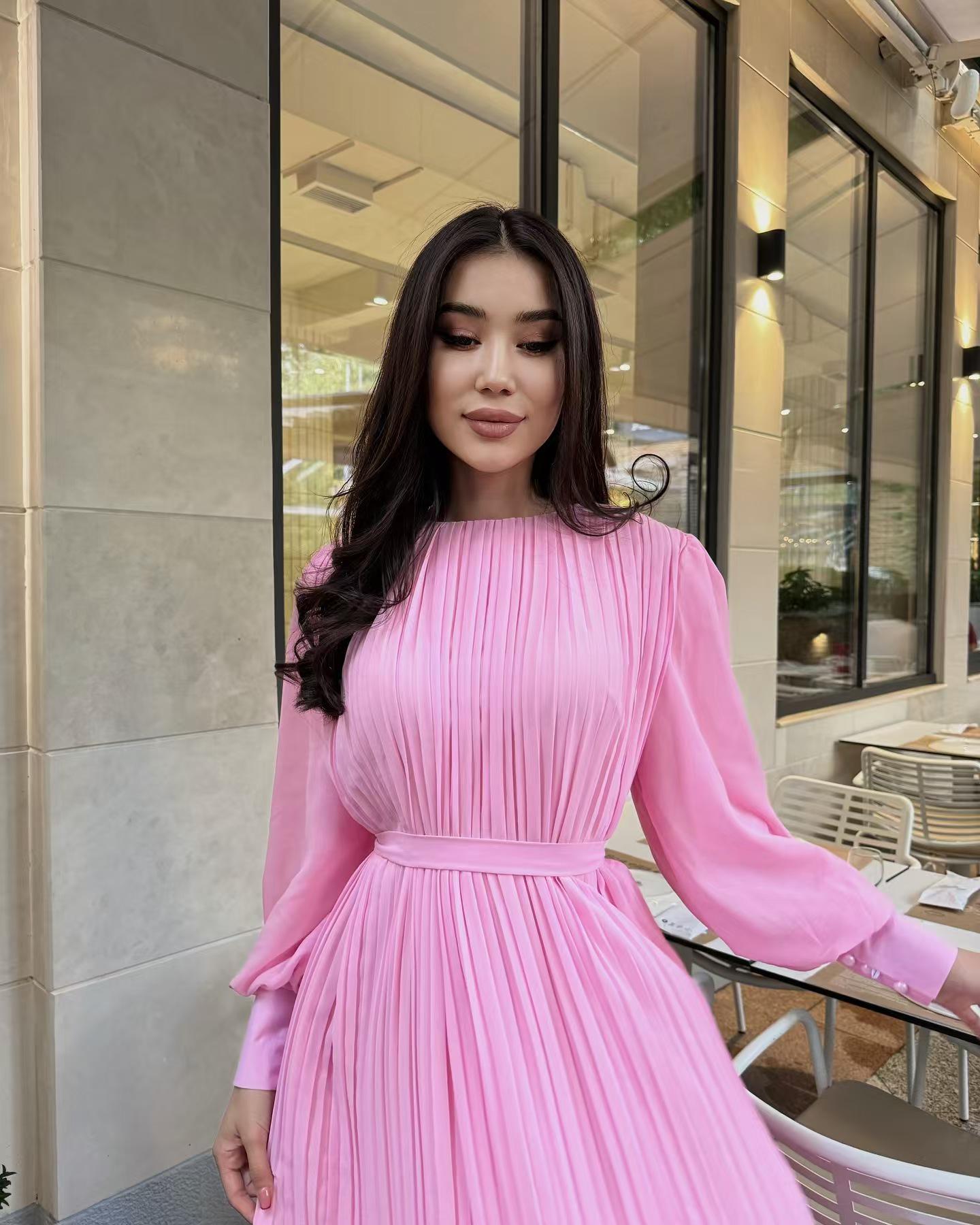 Шифоновое платье-трапеция со складками в французском стиле L