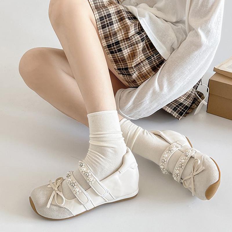 

Fashion Sweet Bowknot Decoration Velcro Sneakers Women 2025 Autumn Luxury Pearl Chain Mary Jane Shoes Soft Sole Non Slip Casual Shoes 40