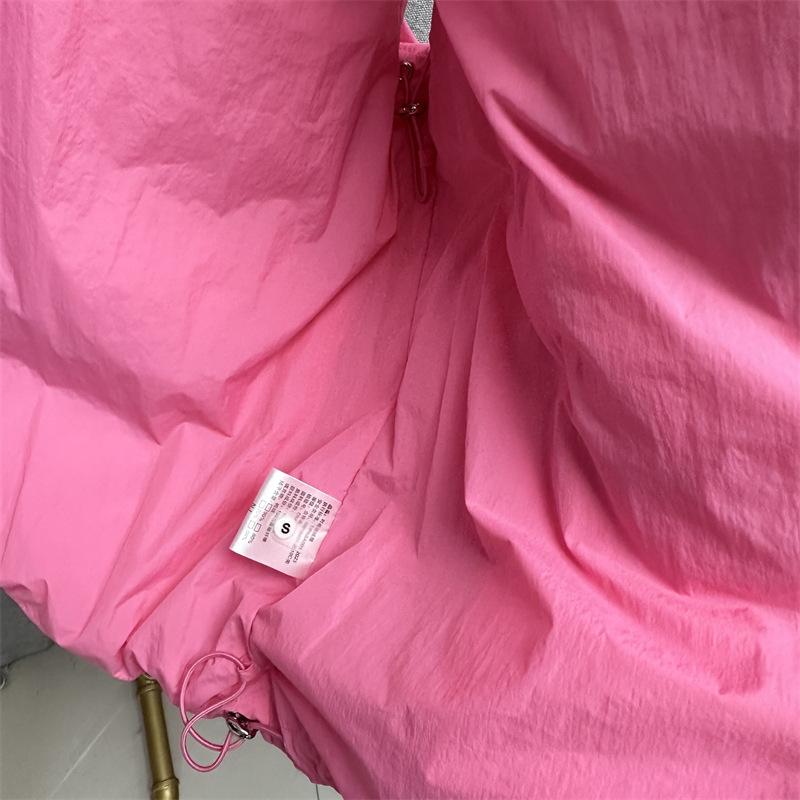 Women Light Weight Thermal Seamlessly Sleeveless White Duck Down Jacket All Match Chic Pocket Loose Down Vest