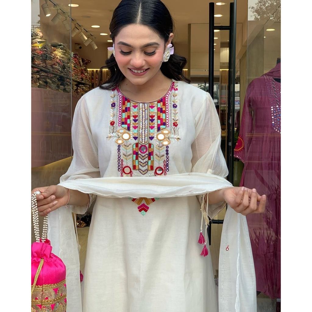 Wunderschönes Indisches Damen Kurti Salwar Anzug Bollywood Partykleidung Kurta Hose Dupatta VFP-1795a