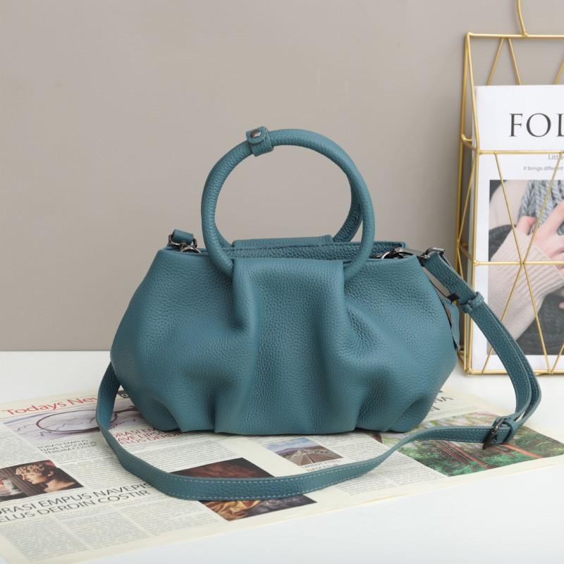 

Design Bag Women s Trend High-end Pleated Clouds Foreign Style One-shoulder Portable Cross-body All-match 29x12x17cm озеро синий