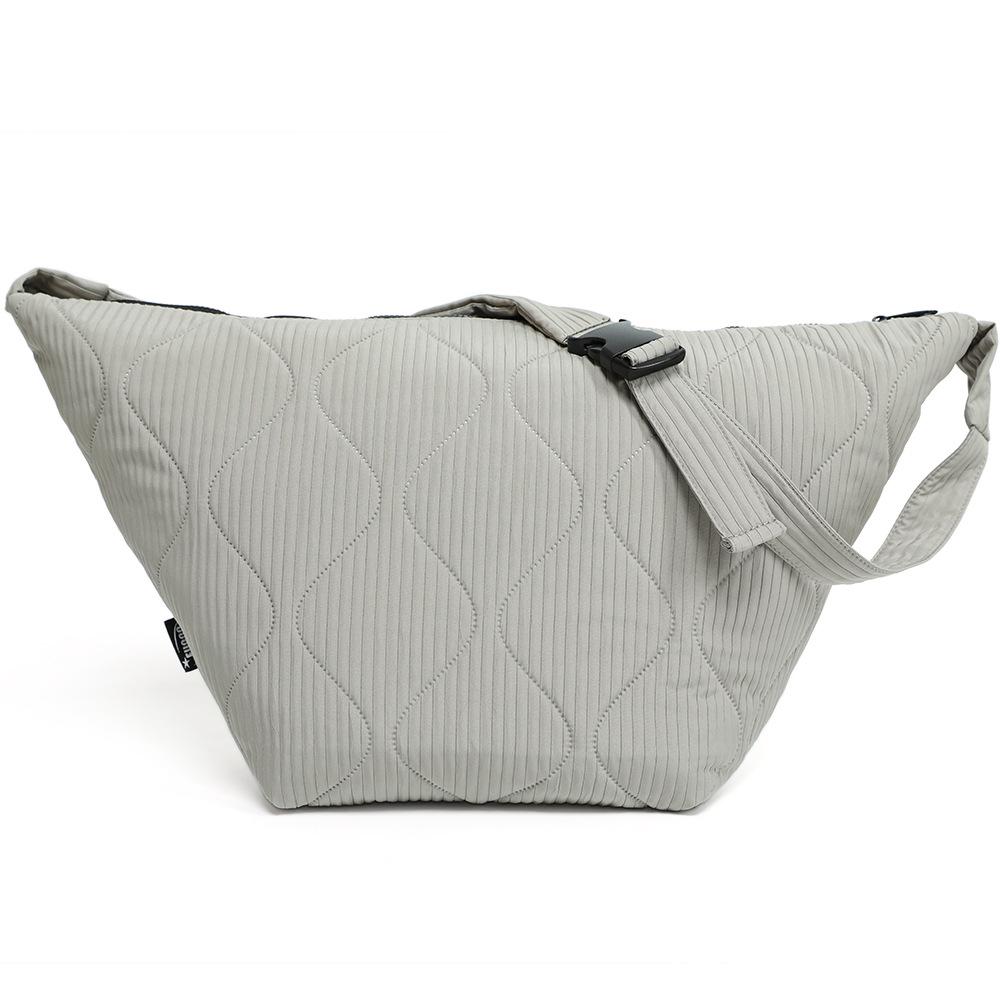 

Bag Winter Women s 2025 New Large Nylon Down Filled Cotton Bag Large Capacity Crossbody Bag Dumpling Bag