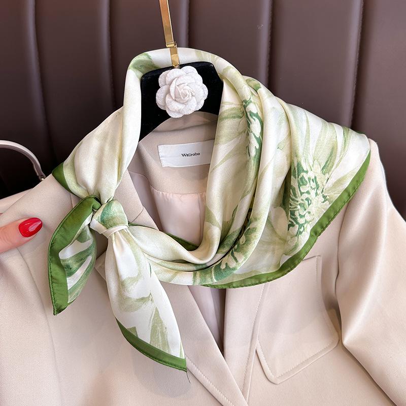 70*70cm Green Floral Print Silk Square Scarf for Women Soft Head Scarves Kerchief Hairband Female Headband Hands Headscarf Hijab
