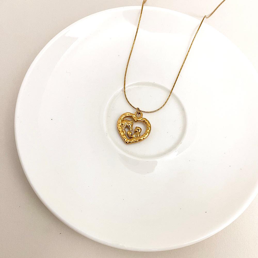High-End Luxury Heart & Horse Necklace for Girls