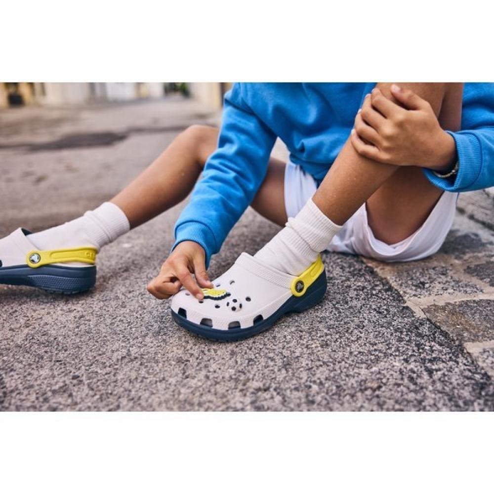 Crocs Classic Retro Sport Clog Kids White 211258 100