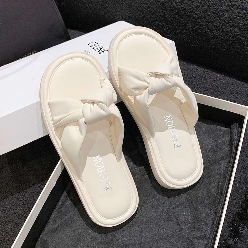 2025 Summer New Cool Slippers Women's Outerwear Ins Casual Versatile Soft Leather Soft Bottom with Skirt Non-slip Bath Room