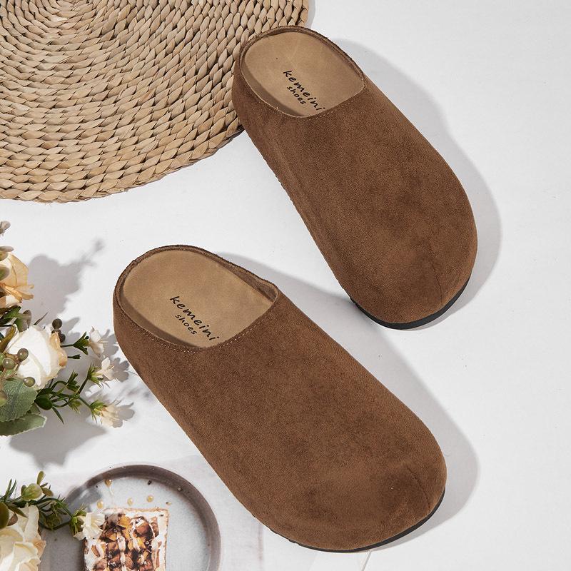 Fashion Women's thick-soled shoes for outdoor wear to increase height 2025 autumn new style slip-on closed-toe half-slippers